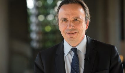Travailleurs des plateformes : ARPE, directive UE et entretien avec Michel Yahiel
